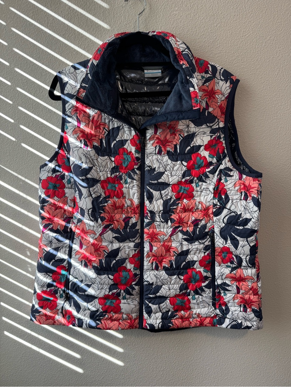 Columbia Floral Quilted Vest - Navy, Red & White